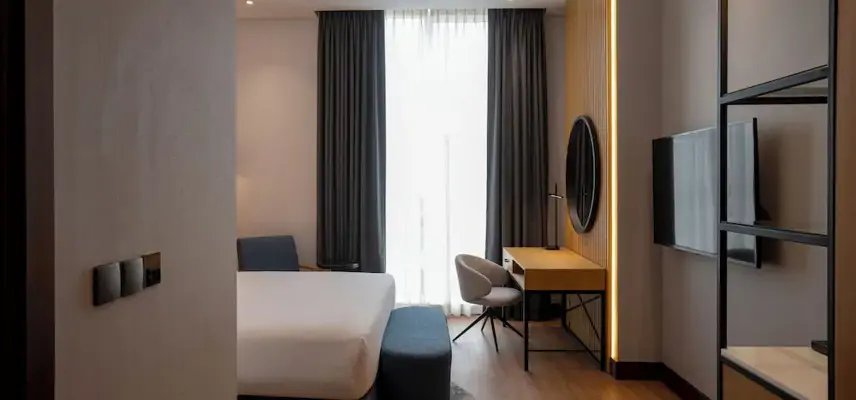 Radisson Hotel Madinah image
